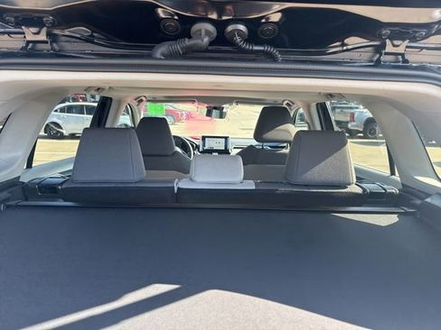 Certified 2025 Toyota RAV4 XLE w/ Convenience Package image 8