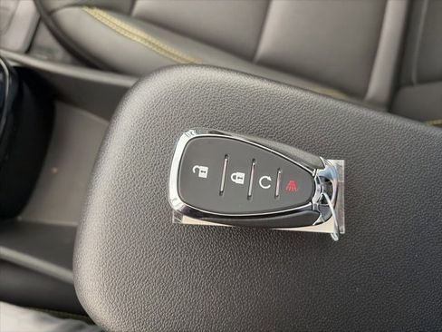 New 2026 Chevrolet Trax ACTIV w/ Sunroof Package image 21