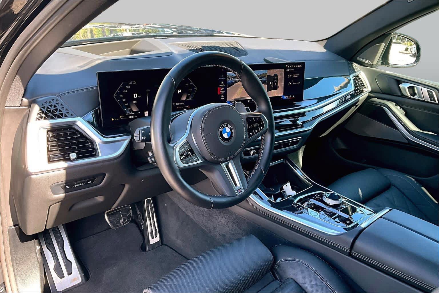 Used 2026 BMW X5 M60i AWD/4WD image 18