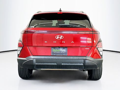 Used 2024 Hyundai Kona SEL image 7
