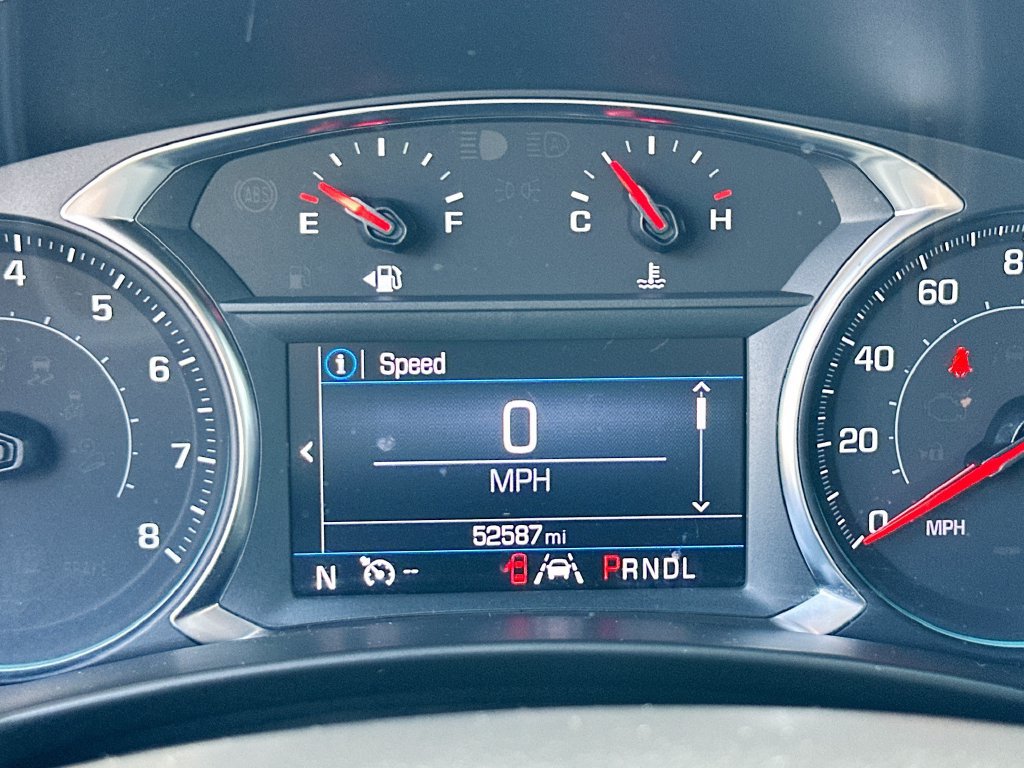 Used 2023 Chevrolet Equinox RS FWD image 12