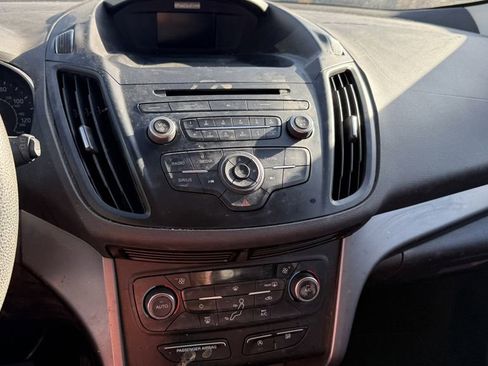 Used 2017 Ford Escape SE AWD/4WD image 5