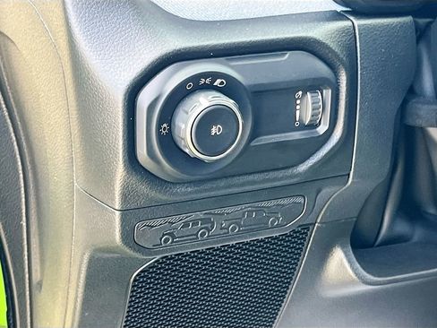 New 2025 Jeep Wrangler Unlimited Rubicon w/ Safety Group AWD/4WD image 10