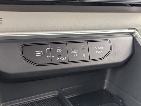 New 2026 Kia Carnival SX Prestige FWD image 26