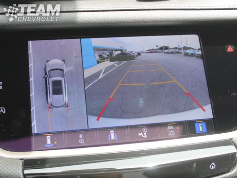 Used 2024 Cadillac XT5 Sportv w/ Technology Package AWD/4WD image 18