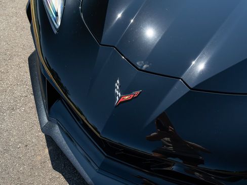 Used 2023 Chevrolet Corvette Z06 RWD image 14