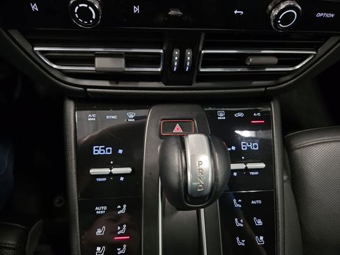 Used 2022 Porsche Macan S image 26