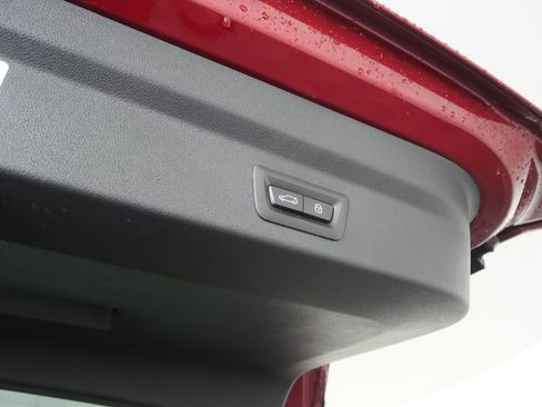 Certified 2024 BMW X2 xDrive28i image 17