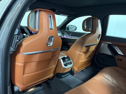 New 2025 BMW 760i xDrive 760i xDrive image 32