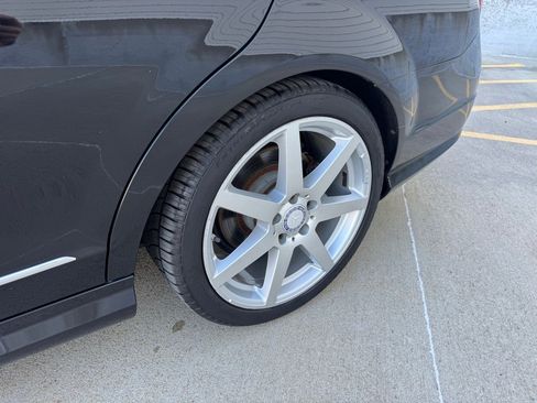 Used 2013 Mercedes-Benz C 250 Sedan image 9