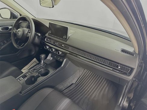 Used 2023 Honda Civic LX image 27