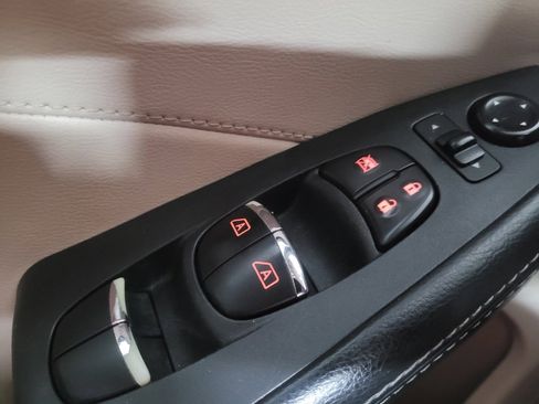 Used 2016 Nissan Maxima Platinum image 27