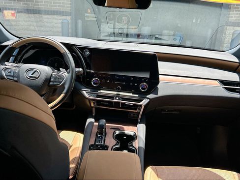Used 2023 Lexus RX 350 Premium w/ Cold Area Package FWD image 19