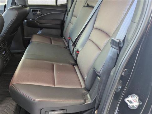 Used 2024 Honda Ridgeline Black Edition image 18