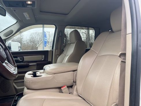 Used 2018 RAM 2500 Laramie image 23