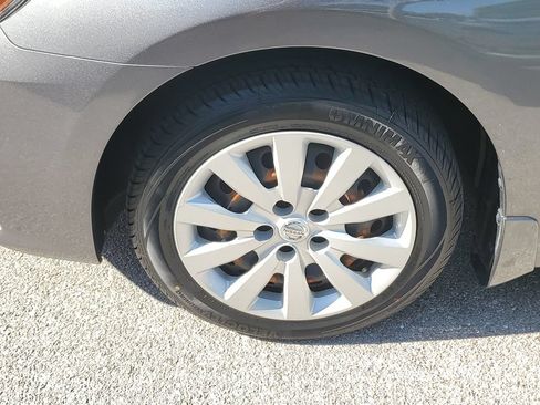 Used 2019 Nissan Sentra S w/ Exterior Package FWD image 13