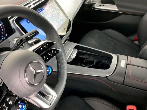 New 2026 Mercedes-Benz E 53 AMG e 4MATIC Sedan image 8