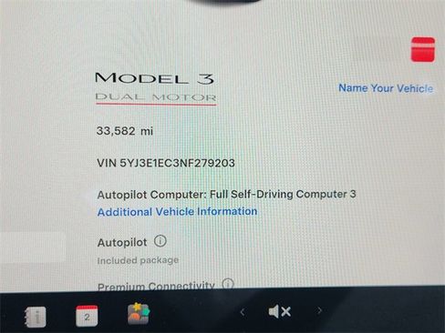 Used 2022 Tesla Model 3 Performance image 12