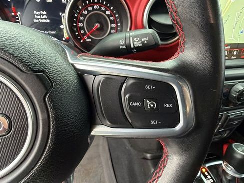 Used 2021 Jeep Wrangler Unlimited Rubicon w/ Xtreme Recon 35" Tire Package image 25