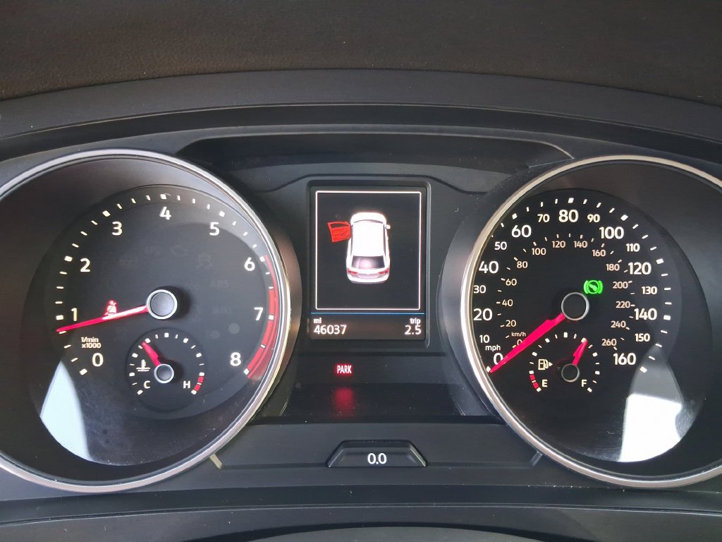 Used 2019 Volkswagen Tiguan S w/ Driver Assistance Package FWD image 18