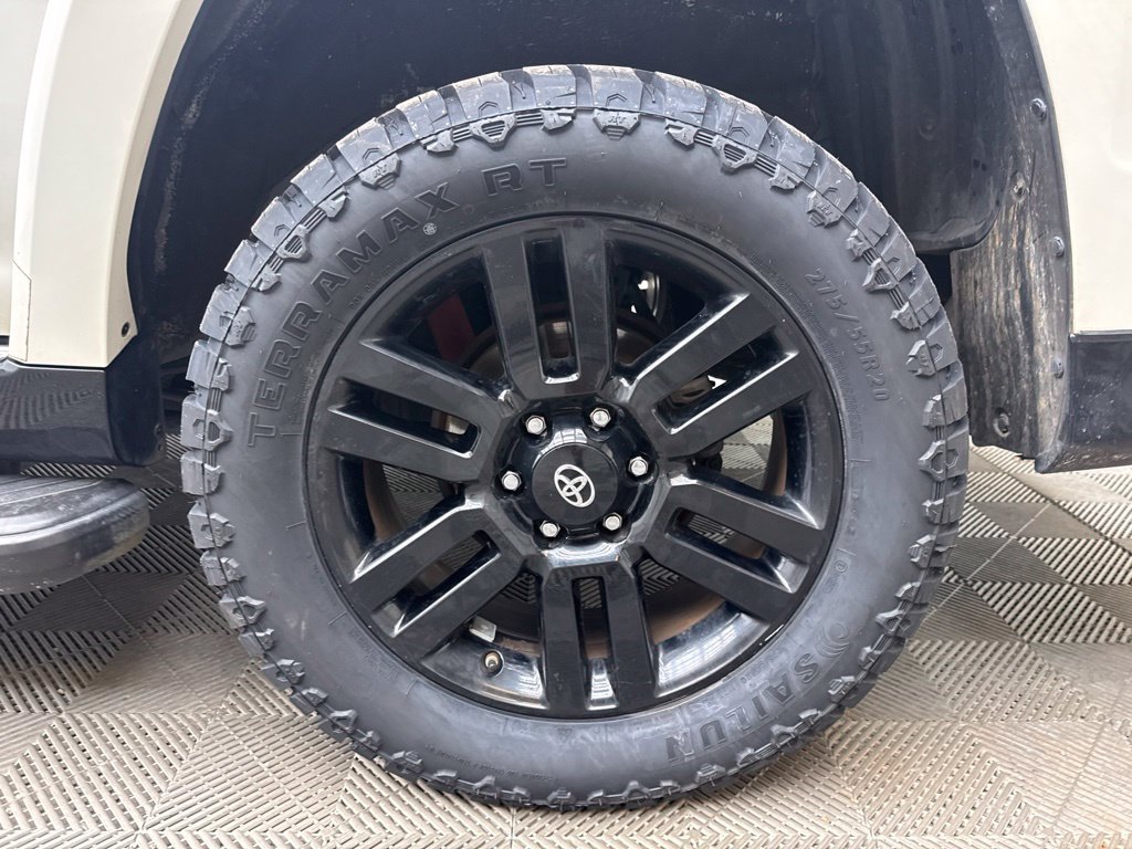 Used 2020 Toyota 4Runner Nightshade AWD/4WD image 35