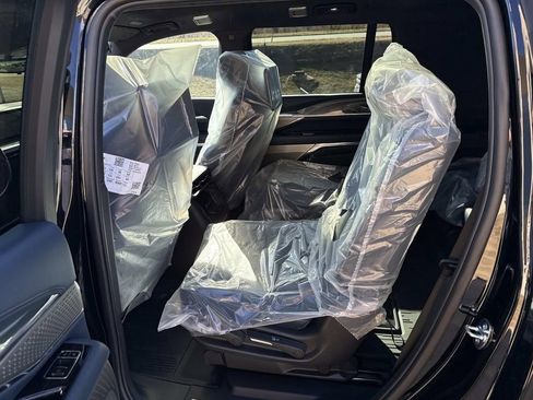 New 2026 Cadillac Escalade IQL Luxury image 9