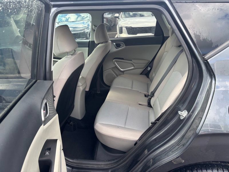 Certified 2024 Kia Soul LX w/ Option Group 015 FWD image 10