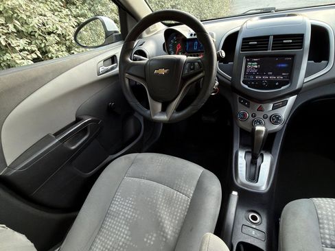 Used 2014 Chevrolet Sonic LS image 29