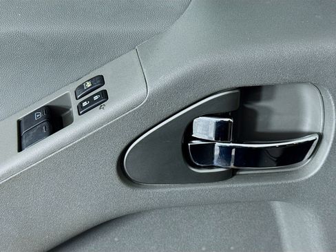 Used 2020 Nissan Frontier S image 23