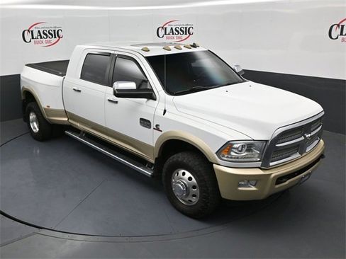 Used 2015 RAM 3500 Laramie Longhorn image 17