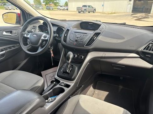 Used 2014 Ford Escape SE FWD image 29