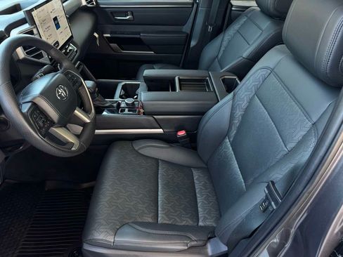 Used 2025 Toyota Tundra Limited w/ TRD Off-Road Package AWD/4WD image 14