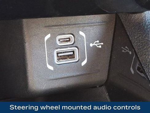 Used 2023 Jeep Compass Trailhawk w/ Trailhawk Elite Group image 17