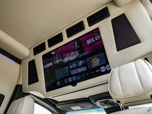 Used 2023 Mercedes-Benz Sprinter 3500 image 70