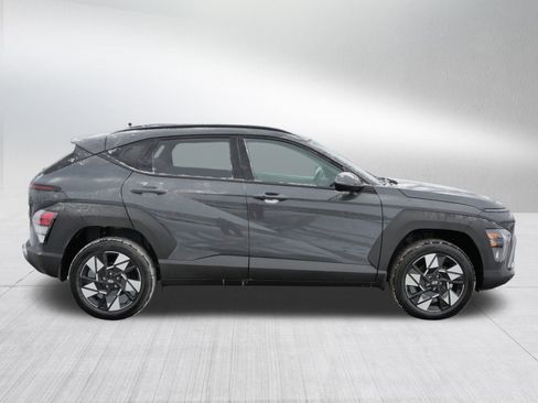 Certified 2025 Hyundai Kona SEL image 8
