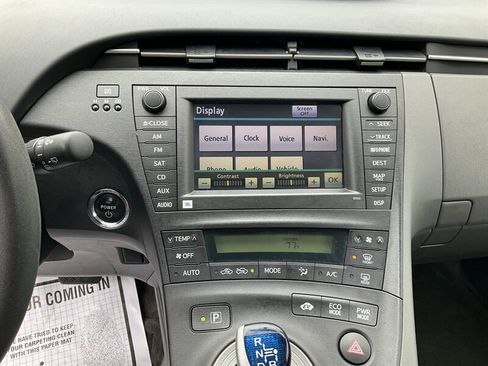 Used 2010 Toyota Prius Three w/ Navigation Pkg FWD image 26