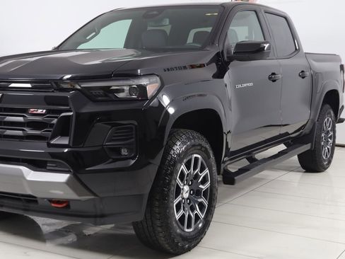 Used 2024 Chevrolet Colorado Z71 w/ Z71 Convenience Package 2 image 54