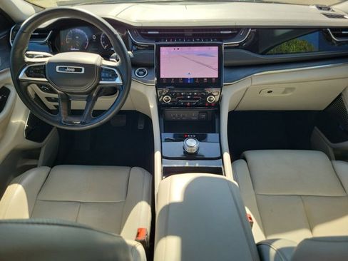 Used 2023 Jeep Grand Cherokee L Overland w/ Advanced Protech Group III image 17