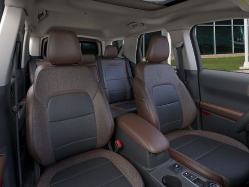 New 2026 Ford Bronco Sport Outer Banks w/ Outer Banks Tech Package+ AWD/4WD image 10