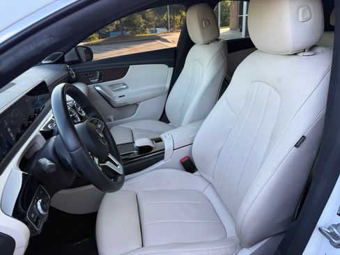 Used 2021 Mercedes-Benz CLA 250 image 38