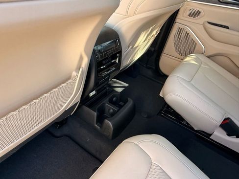 New 2026 Jeep Grand Cherokee L Limited w/ Luxury Tech Group II RWD image 27