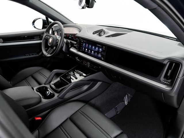 Certified 2026 Porsche Cayenne Coupe AWD/4WD image 19
