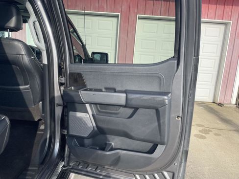 Used 2022 Ford F150 Lariat w/ Equipment Group 502A High image 30