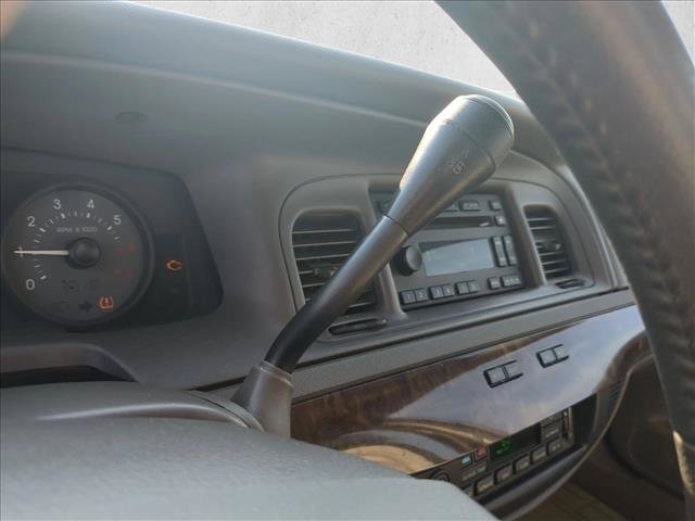 Used 2010 Mercury Grand Marquis LS RWD image 11