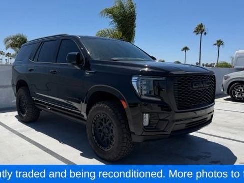 Used 2022 GMC Yukon Denali RWD image 1
