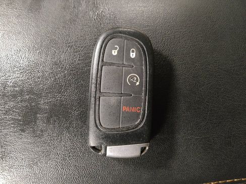 Used 2016 Jeep Cherokee Limited w/ Trailer Tow Group image 32