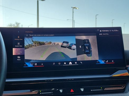 Used 2024 BMW 530i w/ M Sport Package RWD image 25