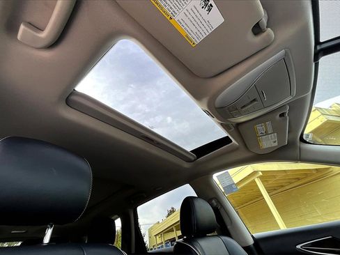 Used 2019 INFINITI QX60 Luxe w/ Sensory Package image 15