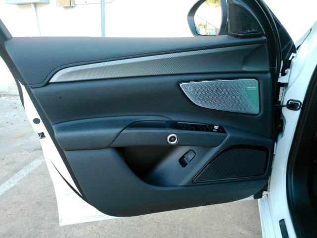 Used 2024 Maserati Grecale GT AWD/4WD image 13