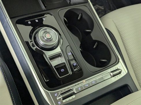 New 2026 Kia Carnival SX Prestige image 24